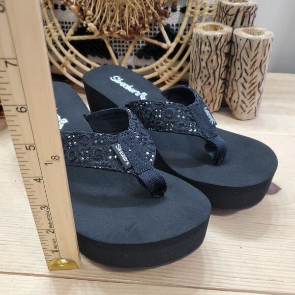 Y2K 2010 Skechers Cali Wedge Platform Black Sandals Women 10/40 Rhinestones NWOB - Picture 8 of 12